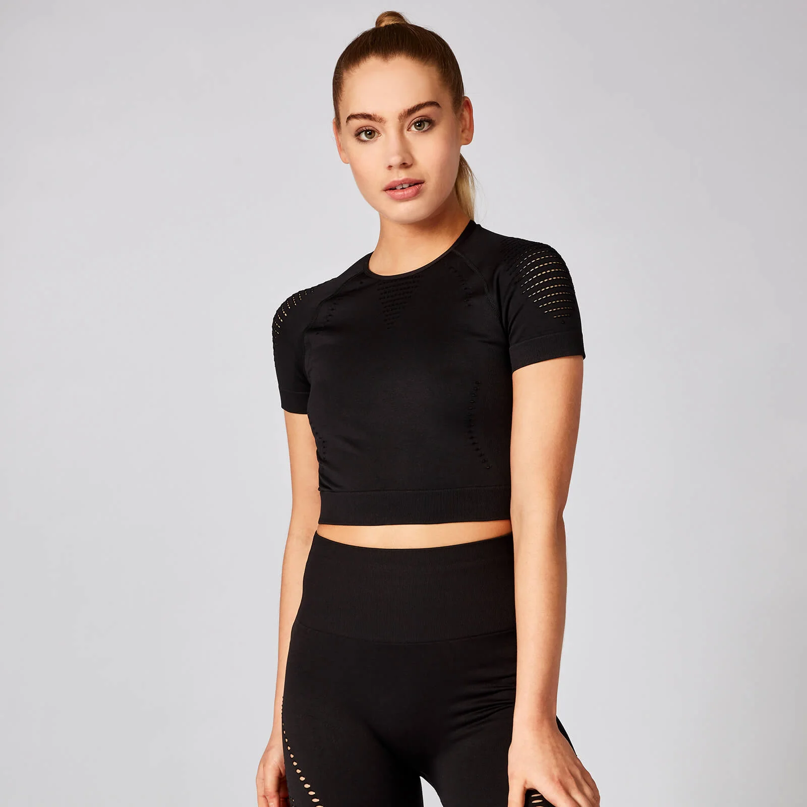 Shape Seamless crop majica kratkih rukava - Crna - XS Fotografija 1