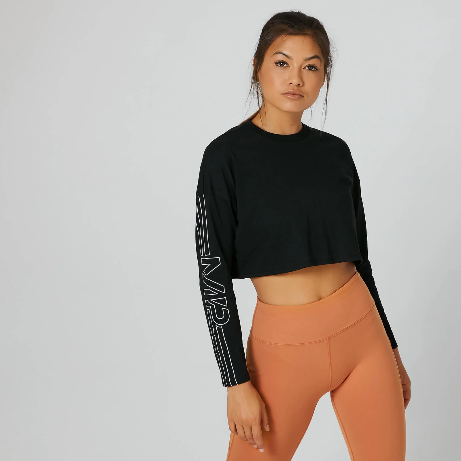 Myprotein Boxy Long Sleeve Crop Top - Black - XS Fotografija 1